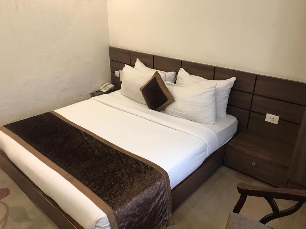 Hotel City Square Hisar Ngoại thất bức ảnh