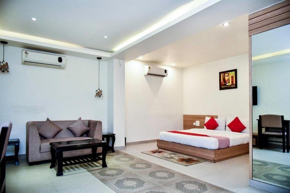 Hotel City Square Hisar Ngoại thất bức ảnh